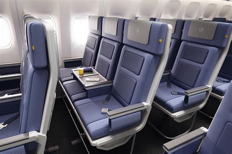 Lufthansa unveils new long-haul First and Business Class seats - Mainly ...