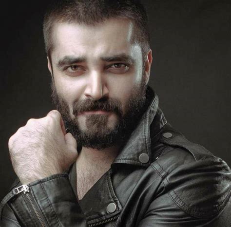 Pakistani Actor Hamza Ali Abbasi stuns all with his important announcement