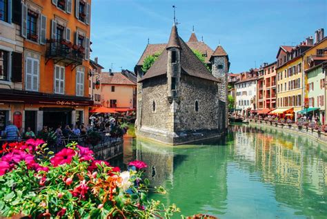 9 Reasons Why You Should Tour The South of France - Travel Tourism Hotels