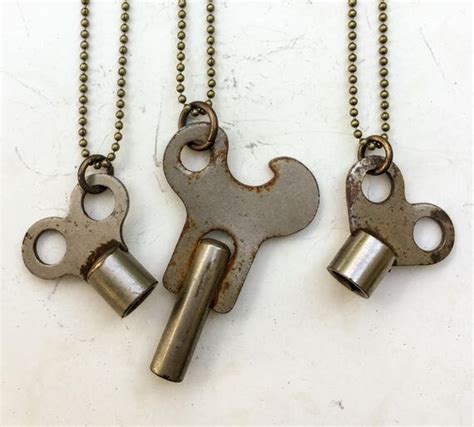 Old key Necklace Antique metal skeleton key Pendant Vintage