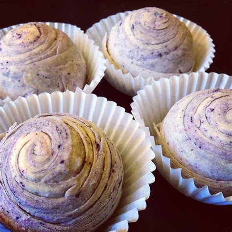 The Cooking of Joy: Taiwanese Taro Swirl Mooncakes