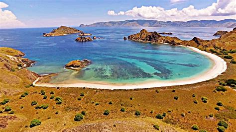 11 Beautiful Beaches in East Nusa Tenggara | Authentic Indonesia