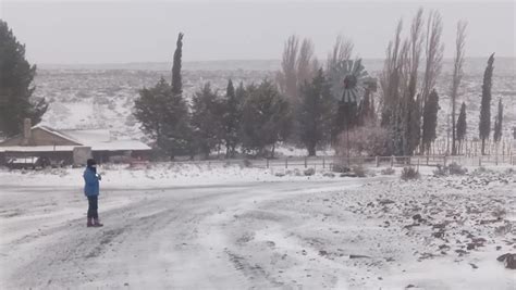 It’s a snowy wonderland in Sutherland in the Karoo - SABC News ...