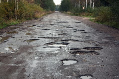 ‘Plague of Potholes’ Could Cost Hauliers - Ecodrive Transmissions