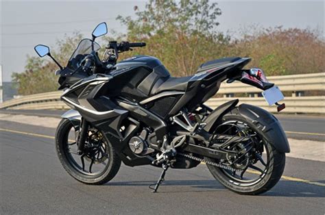 2017 Bajaj Pulsar RS200 review, specifications, price, images - Autocar ...