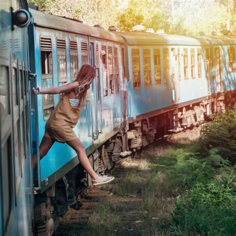 LankaWeb – Sri Lanka’s most beautiful train journey