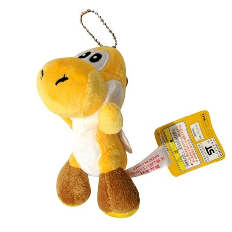 Toykingtoys - Super Mario Yoshi Keychain 4.5" Plush Toy (Yellow ...