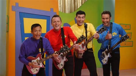 Original Wiggles’ lead singer Greg Page shocks fans after collapsing on ...