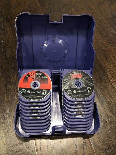 Found this cool GameCube disc case at local game store : r/Gamecube