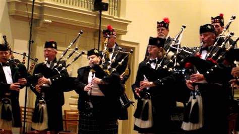 Amazing Grace on the Scottish Bagpipes - YouTube