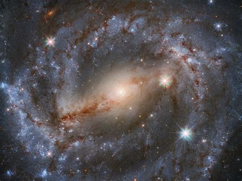 The Hubble telescope stared at this magnificent galaxy for nine hours ...