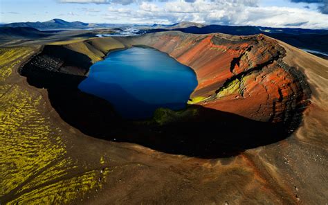 Volcanic crater or caldera, Iceland Full HD Wallpaper and Background ...