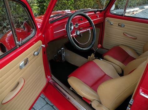 Volkswagen Beetle Red Interior | Coisas de carro, Fusca customizado ...