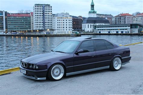 Красивые обои на рабочий стол BMW e34 - Автопортал 100.ks.ua