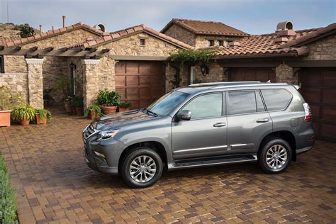 2016 Lexus GX 460 and CT 200h Receive Enform Remote and Minor Polishes ...