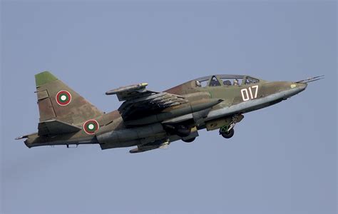 File:Bulgarian Air Force Sukhoi Su-25UBK Lofting.jpg - Wikimedia Commons