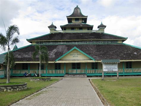 Multiculturalism In West Kalimantan: The Legend of the Name of Pontianak