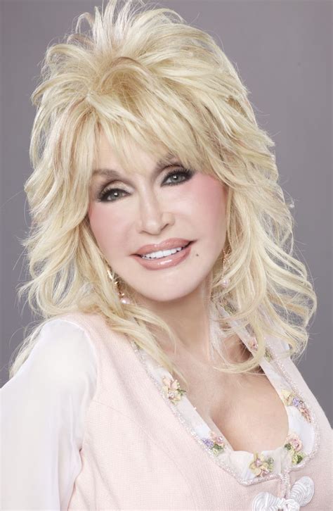 Dolly Parton makeup | Dolly parton wigs, Long hair styles, Medium ...