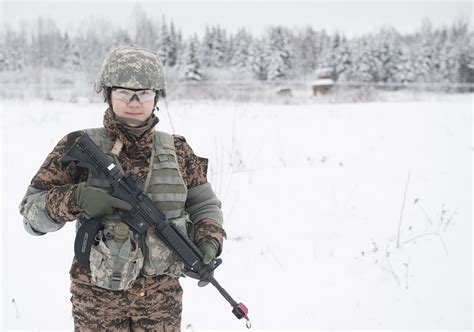 Mongolian soldier blazes trail for fellow females | Article | The ...