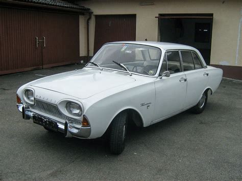 Ford Taunus 17m P3 TS, 1963 | Alte autos, Oldtimer, Autos