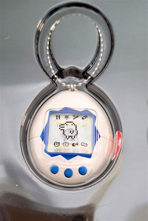 Tamagotchi Original Bandai, Hobbies & Toys, Toys & Games on Carousell