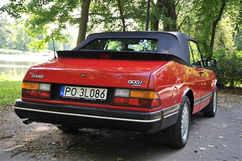 ’89 Saab 900 Convertible - Classic Car Restoration Center