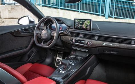 Gallery 2018 Audi S5 interior