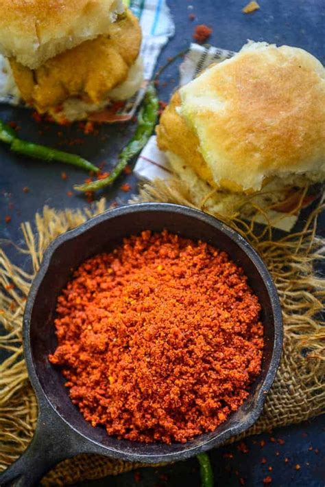 Vada Pav Chutney Recipe (Step by Step + Video) - Whiskaffair