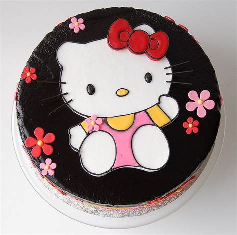 Simone's Hello Kitty Birthday Cake - top | Hello kitty birthday cake ...