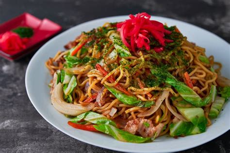 Yakisoba | Recipe | Yakisoba recipe, Chow mein recipe vegetable ...