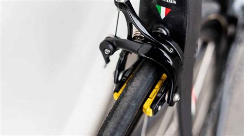 Best Road Bike Brake Pads (2024 Reviewed) - Bike A Ton