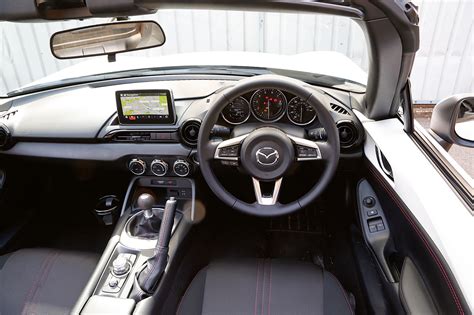 Mazda MX-5 interior | Autocar