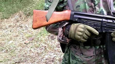 Airsoft tech: Airsoft guns: AGM STG 44 MP44 - YouTube