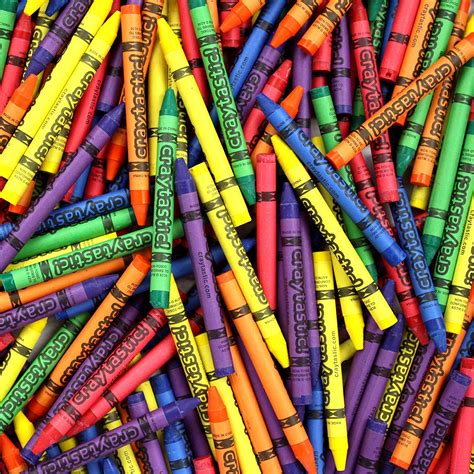 20+ Creative Crayon Art Projects And Crafts That Are Stunningly ...