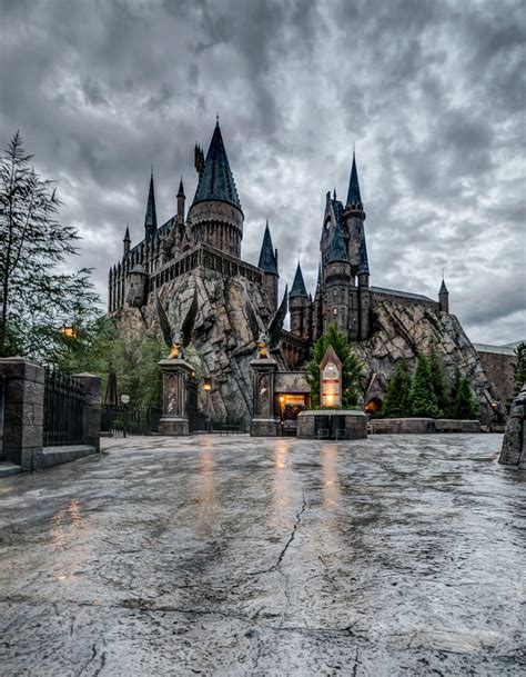 9 remarkable photos of the Wizarding World after hours