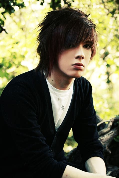 Are emo boys attractive? - GirlsAskGuys