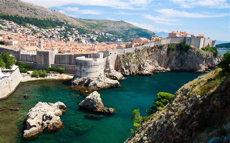 Desktop Wallpaper Hd Old City Walls In Dubrovnik, Croatia ...