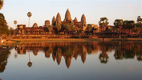 Angkor Wat Sunrise or Angkor Wat Sunset: When is the Better Time ...