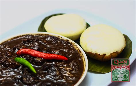 Quan Delicacies' Puto and Dinuguan | The Happy Trip