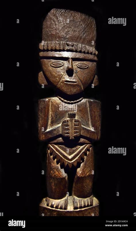 Offeror Figure The Chimú culture 1100-1400 was centered on Chimor with ...