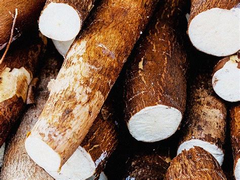 Cassava flour: What it is, uses, benefits, recipes, and more