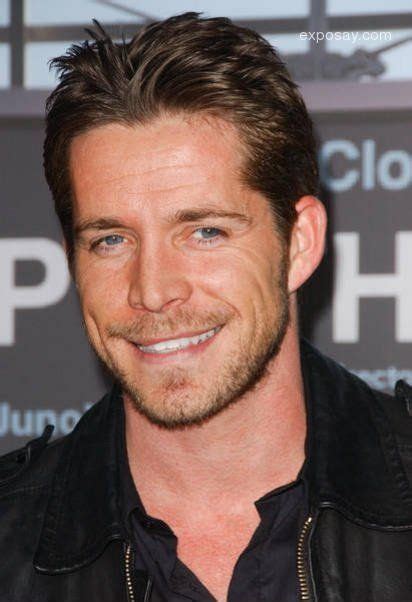 Pin by Ashleigh Schulte on Yes, please!! | Sean maguire, Hot actors ...