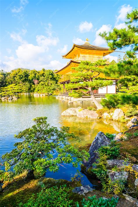 Free Photo | Kinkakuji temple