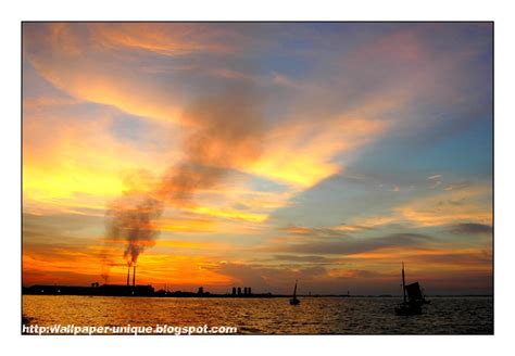 THE HAIR STYLE ON 2012: Ancol Beach Sunset