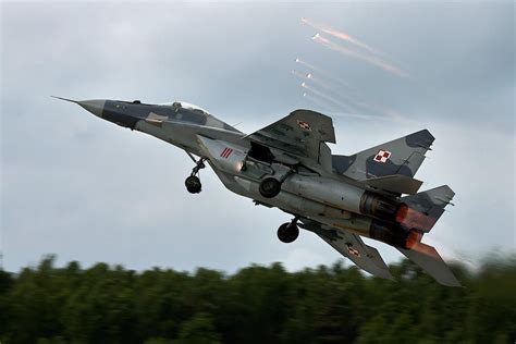 MIG-29 in action | Mig-29, Fighter jets, Military aircraft