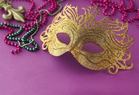 11 Free, Printable Masquerade and Mardi Gras Masks