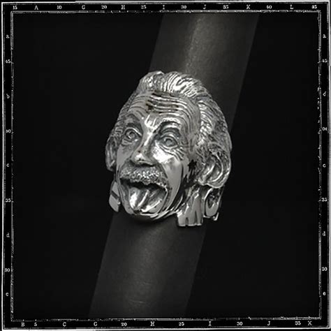 Einstein ring