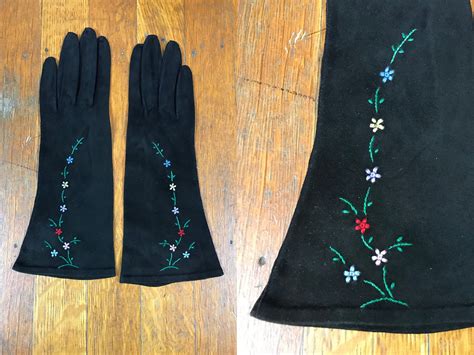 Vintage 50’s Black Suede Suit Gloves | Shop THRILLING