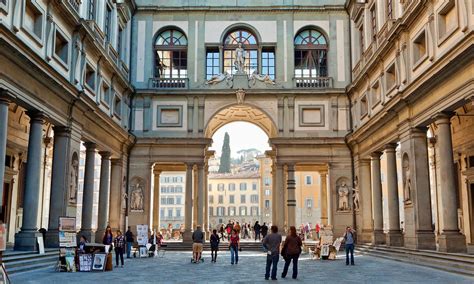 Uffizi Gallery, The Oldest Art Museum in Florence - Traveldigg.com