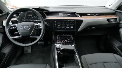 2021 Audi E-Tron Sportback Interior Driveway Test Video | Technology ...